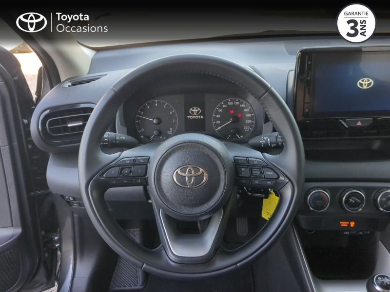 Photo 9 de l’annonce de TOYOTA Yaris d’occasion à vendre à NÎMES