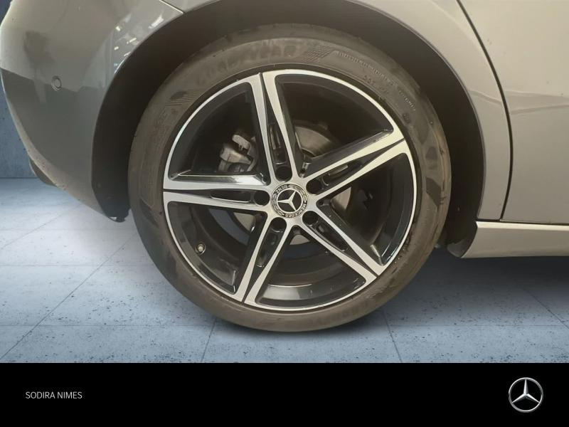 Photo 5 de l’annonce de MERCEDES-BENZ Classe A d’occasion à vendre à NIMES