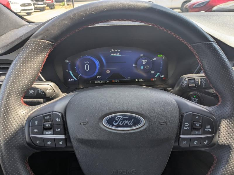 Photo 20 de l’annonce de FORD Kuga d’occasion à vendre à DRAGUIGNAN
