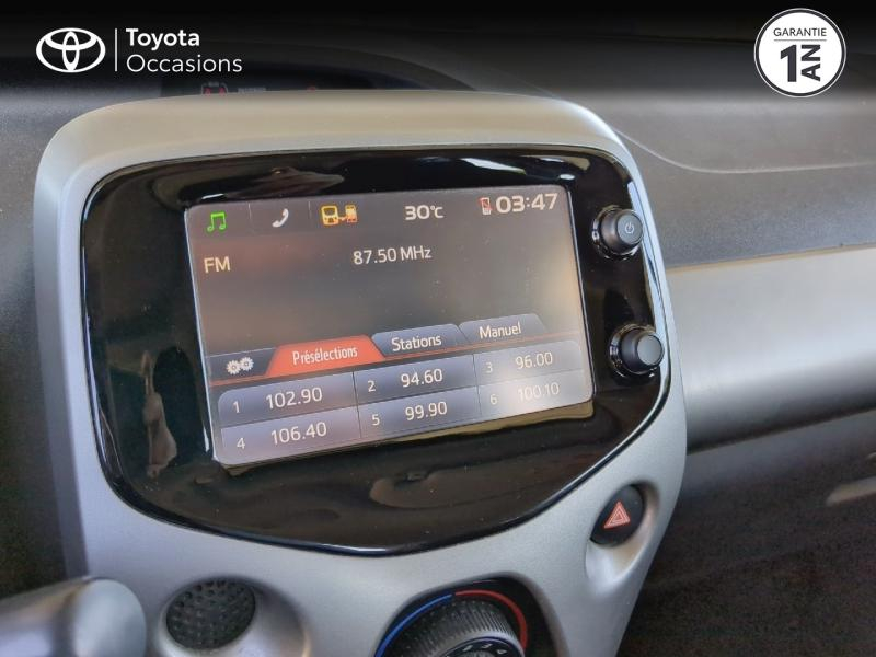 Photo 15 de l’annonce de TOYOTA Aygo d’occasion à vendre à ARLES