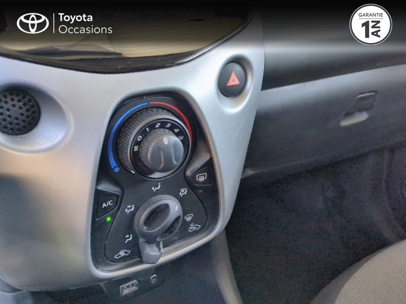 Photo 20 de l’annonce de TOYOTA Aygo d’occasion à vendre à ARLES