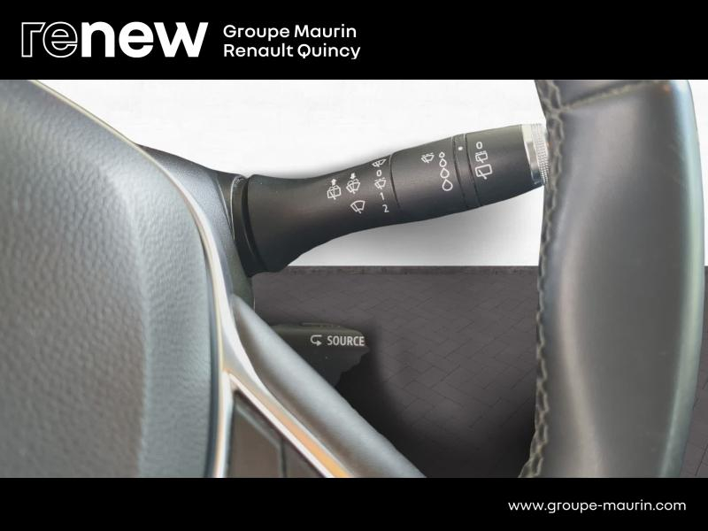 Photo 14 de l’annonce de RENAULT Captur d’occasion à vendre à QUINCY-SOUS-SÉNART