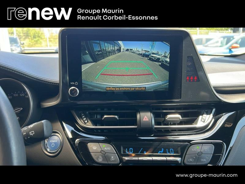 Photo 17 de l’annonce de TOYOTA C-HR d’occasion à vendre à CORBEIL-ESSONNES