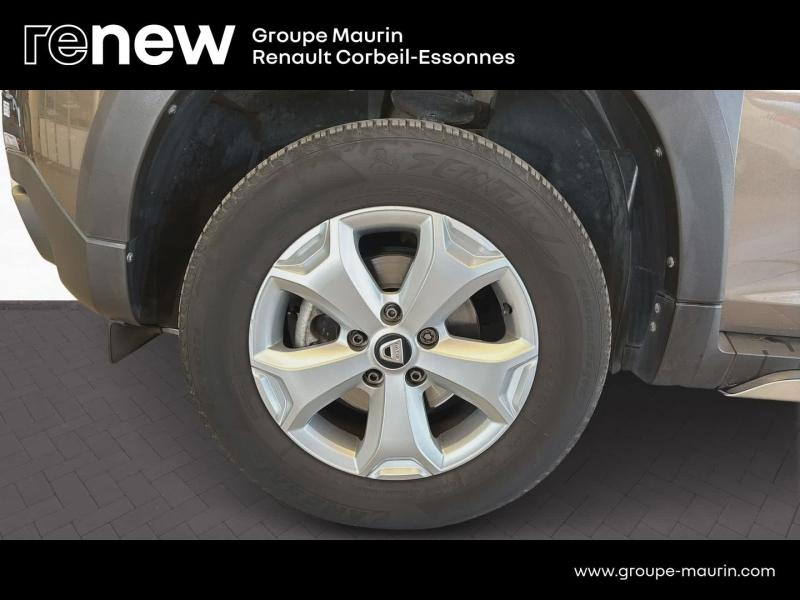 Photo 9 de l’annonce de DACIA Duster d’occasion à vendre à CORBEIL-ESSONNES