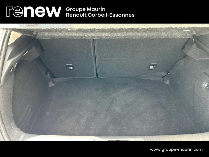 Photo 8 de l’annonce de RENAULT Megane d’occasion à vendre à CORBEIL-ESSONNES