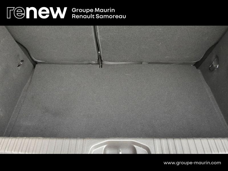 Photo 8 de l’annonce de RENAULT Clio d’occasion à vendre à SAMOREAU
