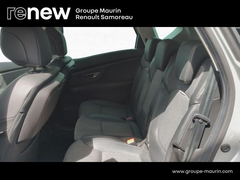 Photo 15 de l’annonce de RENAULT Scenic d’occasion à vendre à SAMOREAU