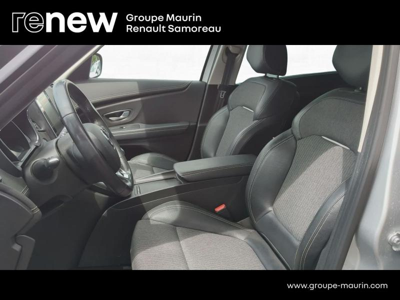 Photo 17 de l’annonce de RENAULT Scenic d’occasion à vendre à SAMOREAU