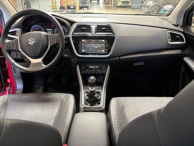 Photo 11 de l’annonce de SUZUKI SX4 S-Cross d’occasion à vendre à LA GARDE