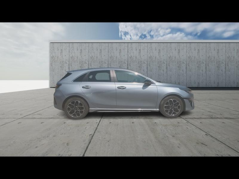 Photo 6 de l’annonce de KIA Ceed d’occasion à vendre à GAP