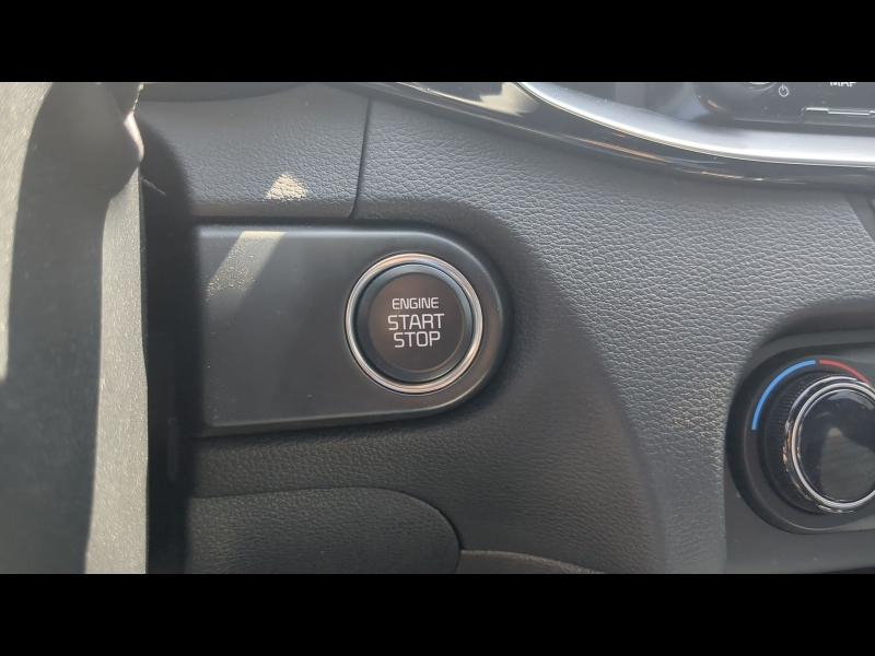 Photo 18 de l’annonce de KIA Ceed d’occasion à vendre à GAP