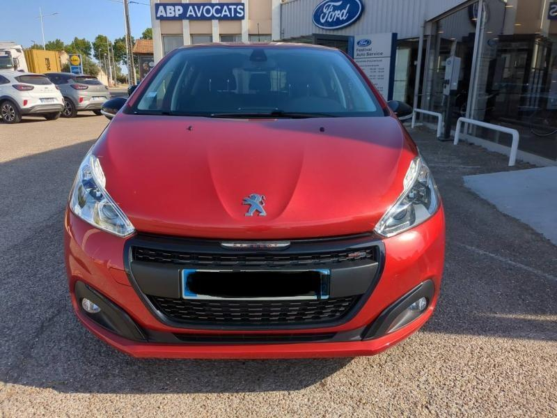 Photo 5 de l’annonce de PEUGEOT 208 d’occasion à vendre à ARLES