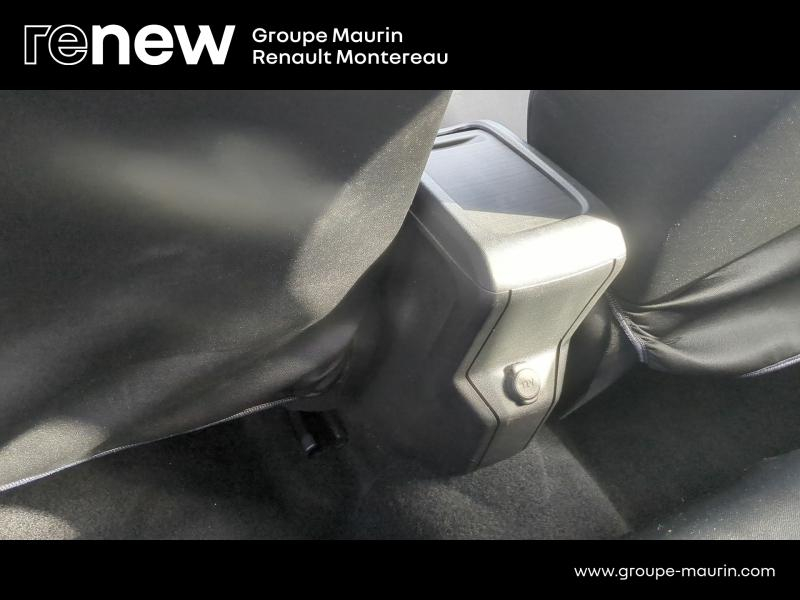 Photo 20 de l’annonce de PEUGEOT 2008 d’occasion à vendre à VARENNES SUR SEINE