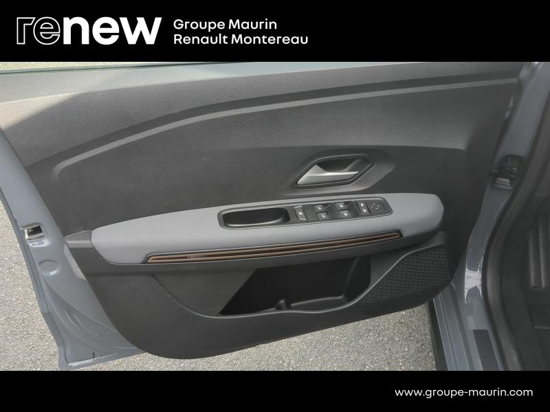 Photo 19 de l’annonce de DACIA Jogger d’occasion à vendre à VARENNES SUR SEINE