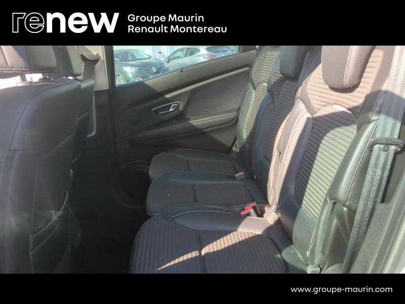 Photo 12 de l’annonce de RENAULT Scenic d’occasion à vendre à VARENNES SUR SEINE
