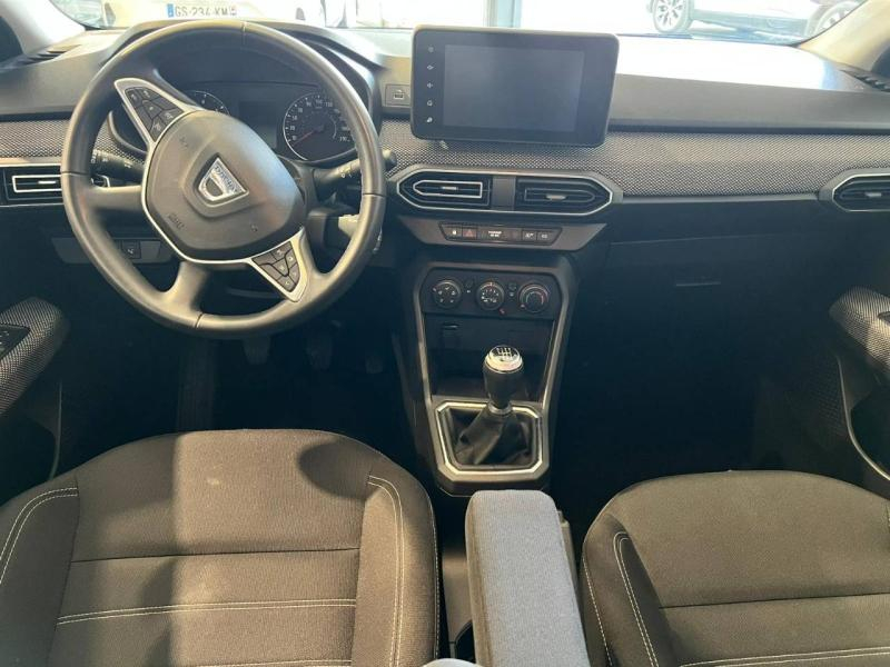 Photo 3 de l’annonce de DACIA Sandero d’occasion à vendre à CHENNEVIÈRES-SUR-MARNE