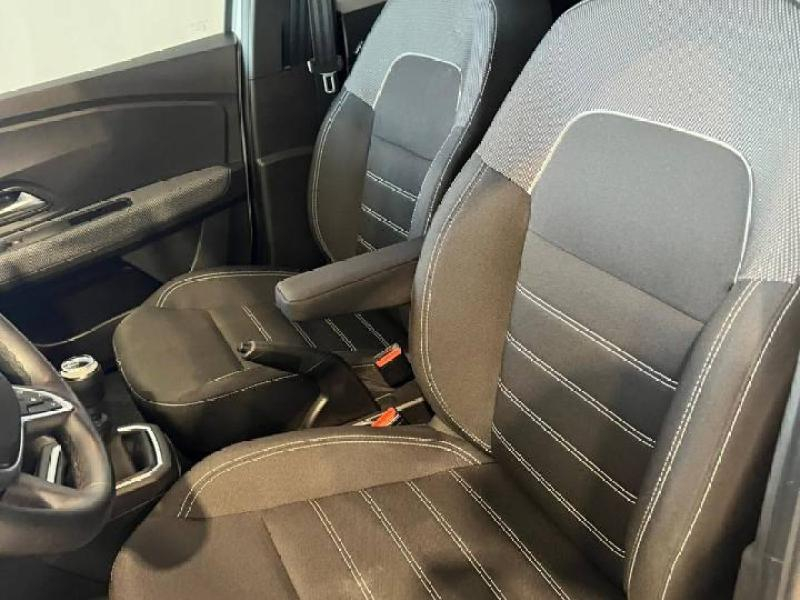 Photo 5 de l’annonce de DACIA Sandero d’occasion à vendre à CHENNEVIÈRES-SUR-MARNE