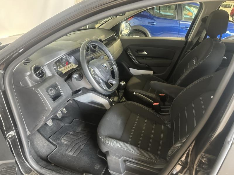 Photo 7 de l’annonce de DACIA Duster d’occasion à vendre à CHENNEVIÈRES-SUR-MARNE