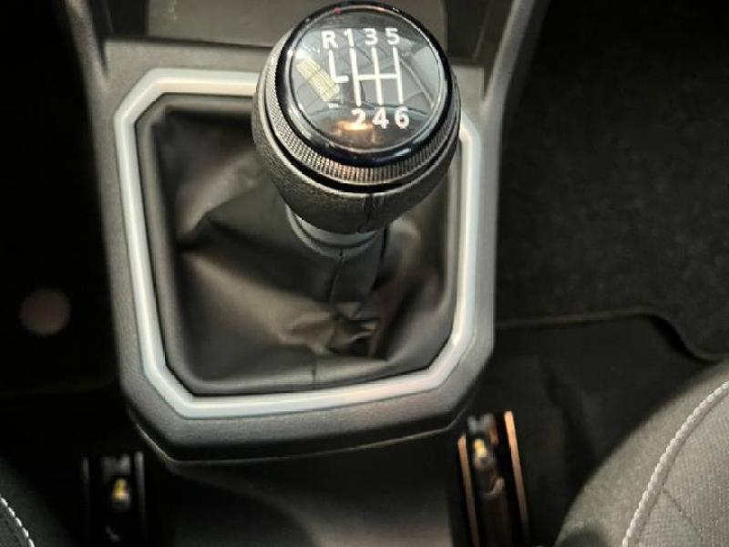 Photo 11 de l’annonce de DACIA Sandero d’occasion à vendre à CHENNEVIÈRES-SUR-MARNE