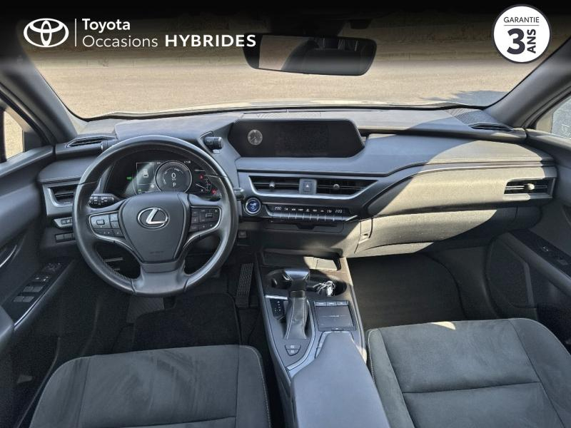 Photo 8 de l’annonce de LEXUS UX d’occasion à vendre à LATTES