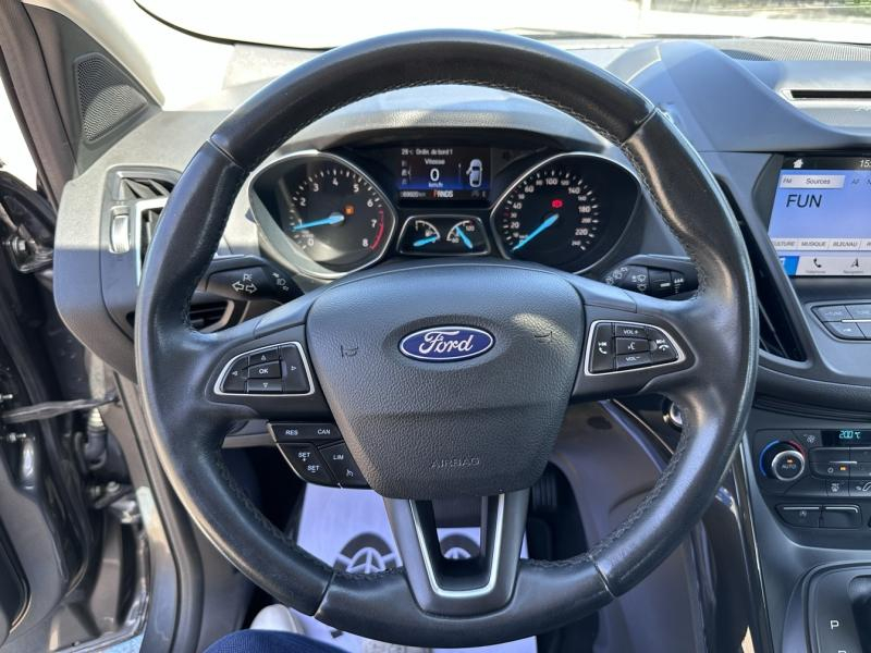 Photo 19 de l’annonce de FORD Kuga d’occasion à vendre à ORANGE