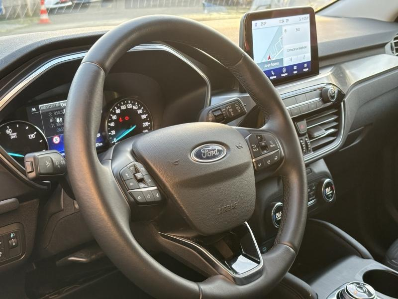 Photo 6 de l’annonce de FORD Kuga d’occasion à vendre à AIX-EN-PROVENCE