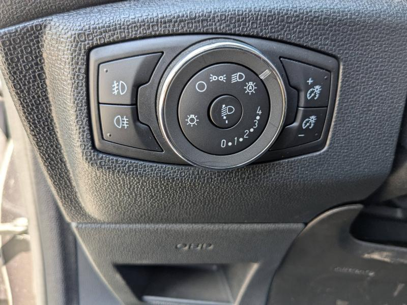 Photo 10 de l’annonce de FORD EcoSport d’occasion à vendre à LA VALETTE