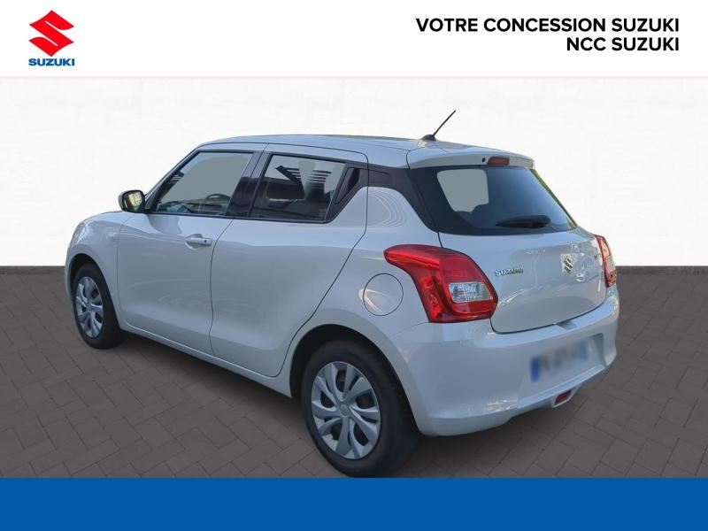 Photo 3 de l’annonce de SUZUKI Swift d’occasion à vendre à BELLERIVE-SUR-ALLIER