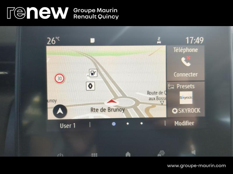 Photo 11 de l’annonce de RENAULT Clio d’occasion à vendre à QUINCY-SOUS-SÉNART