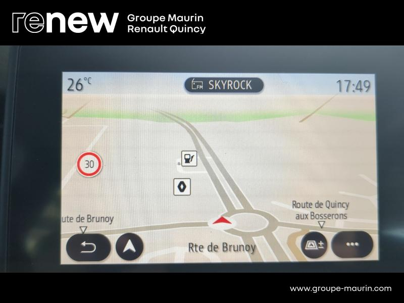 Photo 14 de l’annonce de RENAULT Clio d’occasion à vendre à QUINCY-SOUS-SÉNART