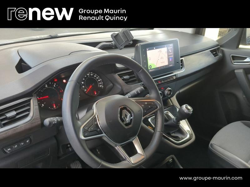 Photo 7 de l’annonce de RENAULT Kangoo d’occasion à vendre à QUINCY-SOUS-SÉNART