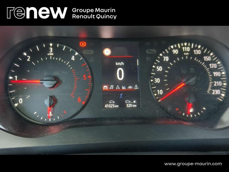 Photo 8 de l’annonce de RENAULT Kangoo d’occasion à vendre à QUINCY-SOUS-SÉNART