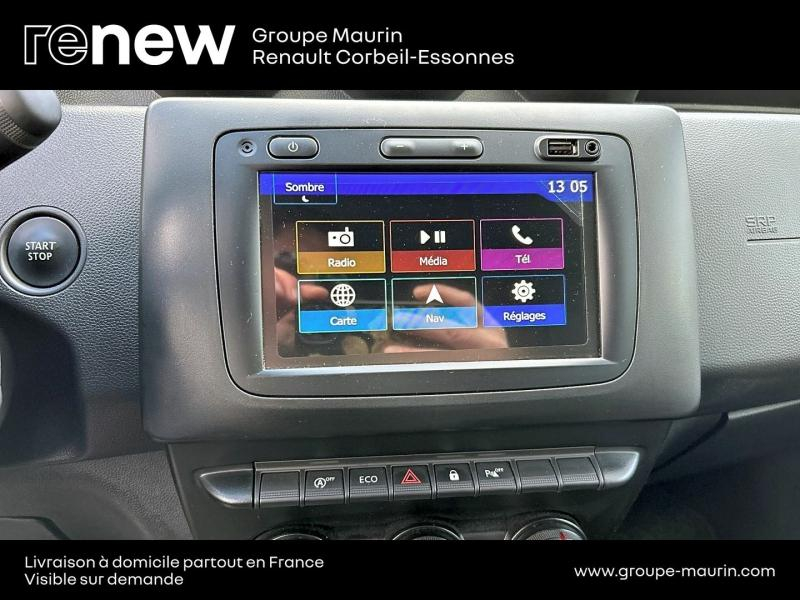 Photo 15 de l’annonce de DACIA Duster d’occasion à vendre à CORBEIL-ESSONNES