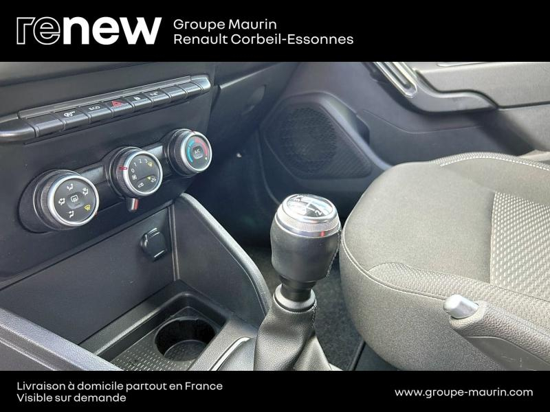 Photo 16 de l’annonce de DACIA Duster d’occasion à vendre à CORBEIL-ESSONNES