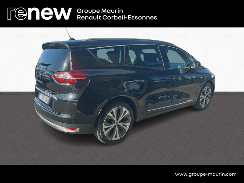 Photo 5 de l’annonce de RENAULT Grand Scenic d’occasion à vendre à CORBEIL-ESSONNES