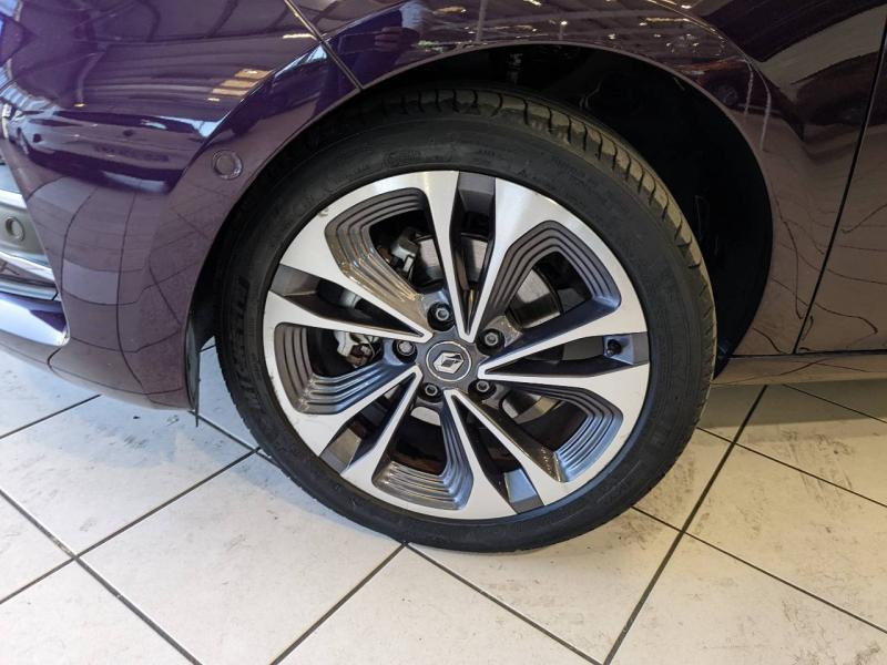 Photo 5 de l’annonce de RENAULT Zoe d’occasion à vendre à CHENNEVIÈRES-SUR-MARNE