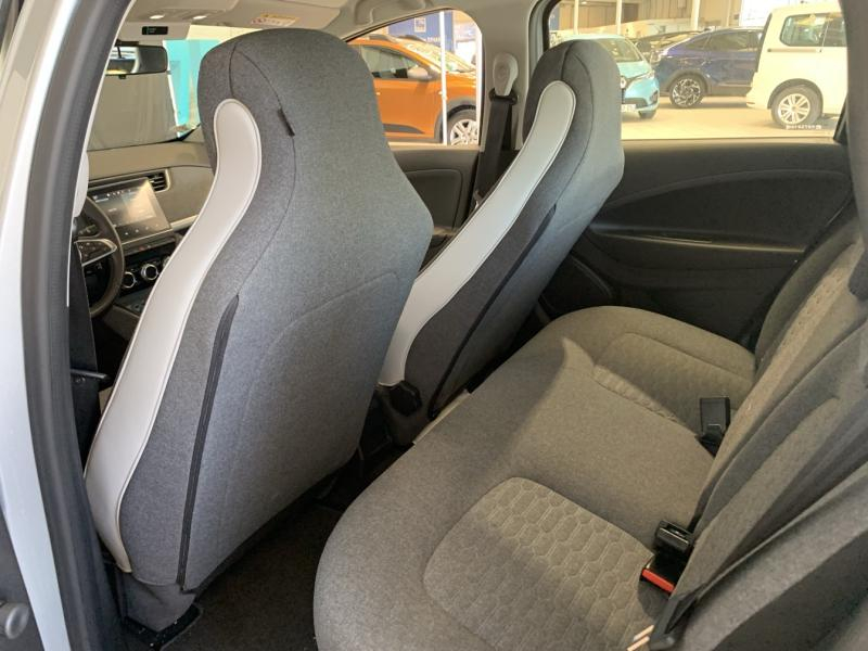 Photo 7 de l’annonce de RENAULT Zoe d’occasion à vendre à CHENNEVIÈRES-SUR-MARNE