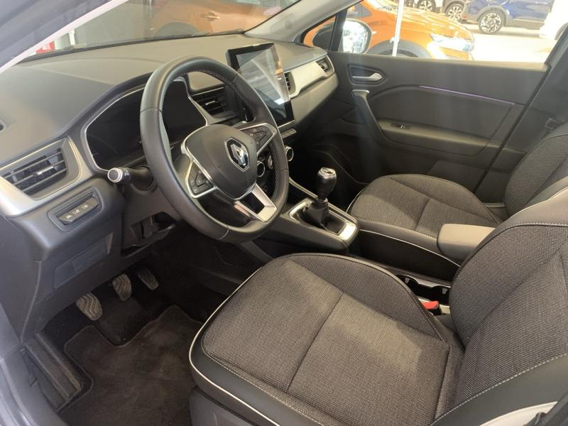 Photo 5 de l’annonce de RENAULT Captur d’occasion à vendre à CHENNEVIÈRES-SUR-MARNE