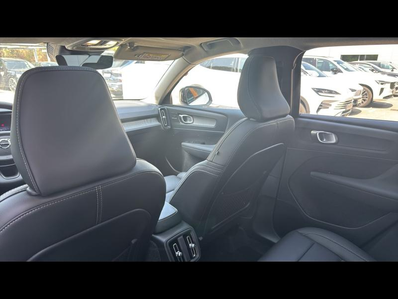 Photo 14 de l’annonce de VOLVO XC40 d’occasion à vendre à AIX-EN-PROVENCE