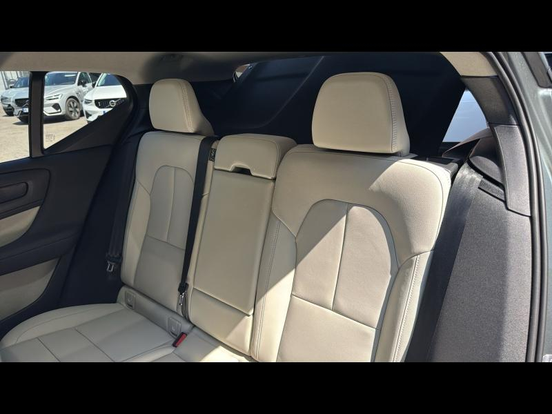 Photo 6 de l’annonce de VOLVO XC40 d’occasion à vendre à AIX-EN-PROVENCE