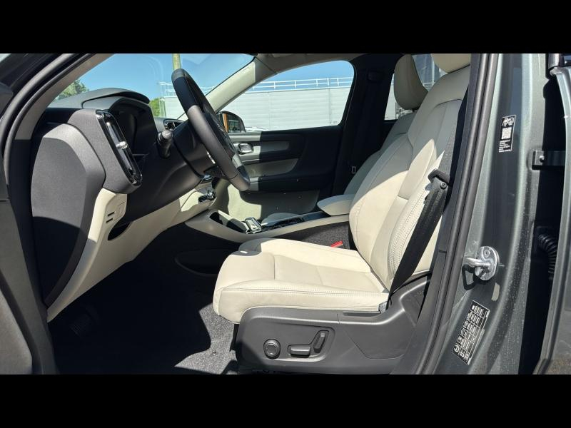 Photo 17 de l’annonce de VOLVO XC40 d’occasion à vendre à AIX-EN-PROVENCE