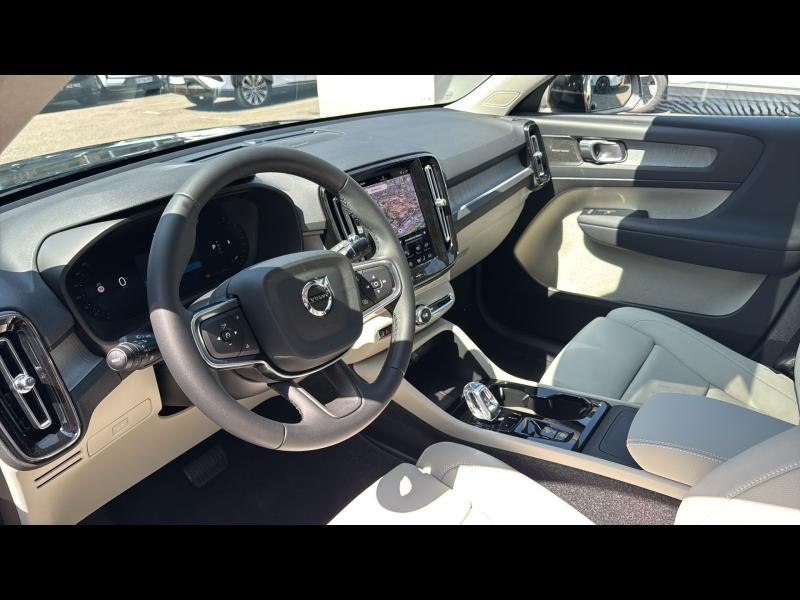 Photo 18 de l’annonce de VOLVO XC40 d’occasion à vendre à AIX-EN-PROVENCE