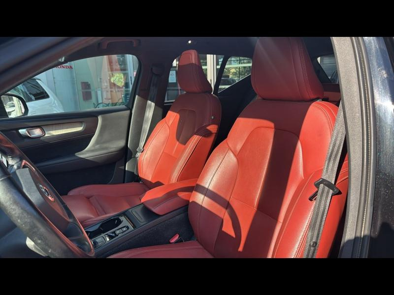 Photo 5 de l’annonce de VOLVO XC40 d’occasion à vendre à AIX-EN-PROVENCE