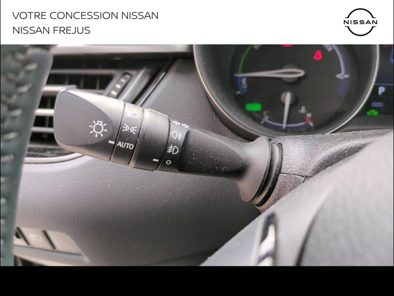 Photo 20 de l’annonce de TOYOTA C-HR d’occasion à vendre à FRÉJUS