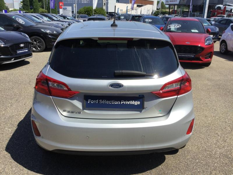Photo 4 de l’annonce de FORD Fiesta d’occasion à vendre à AVIGNON