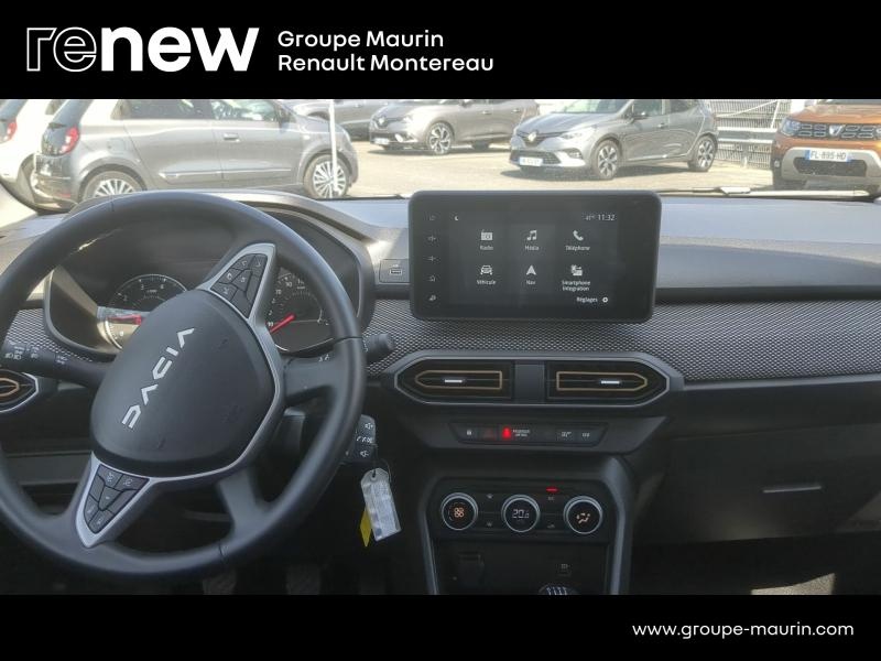 Photo 8 de l’annonce de DACIA Sandero d’occasion à vendre à VARENNES SUR SEINE