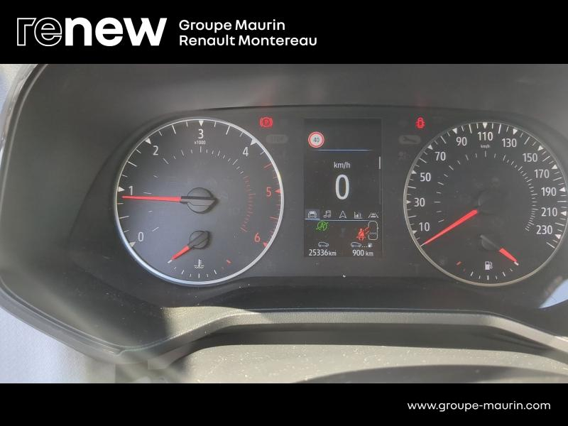 Photo 9 de l’annonce de RENAULT Clio d’occasion à vendre à VARENNES SUR SEINE