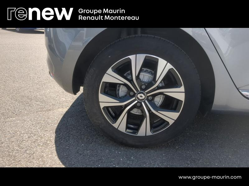 Photo 15 de l’annonce de RENAULT Clio d’occasion à vendre à VARENNES SUR SEINE