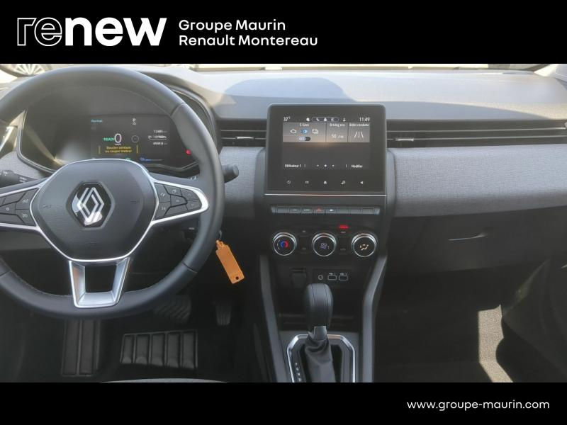 Photo 8 de l’annonce de RENAULT Clio d’occasion à vendre à VARENNES SUR SEINE