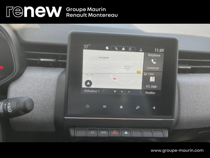 Photo 12 de l’annonce de RENAULT Clio d’occasion à vendre à VARENNES SUR SEINE